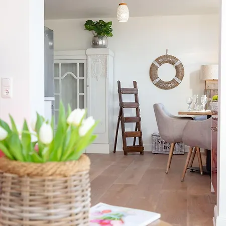 Apartment Suite-10