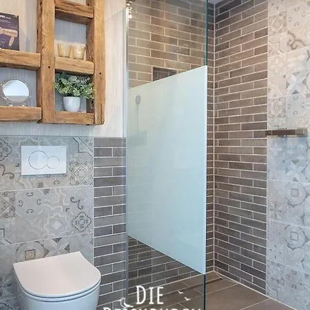 Suite-10 *